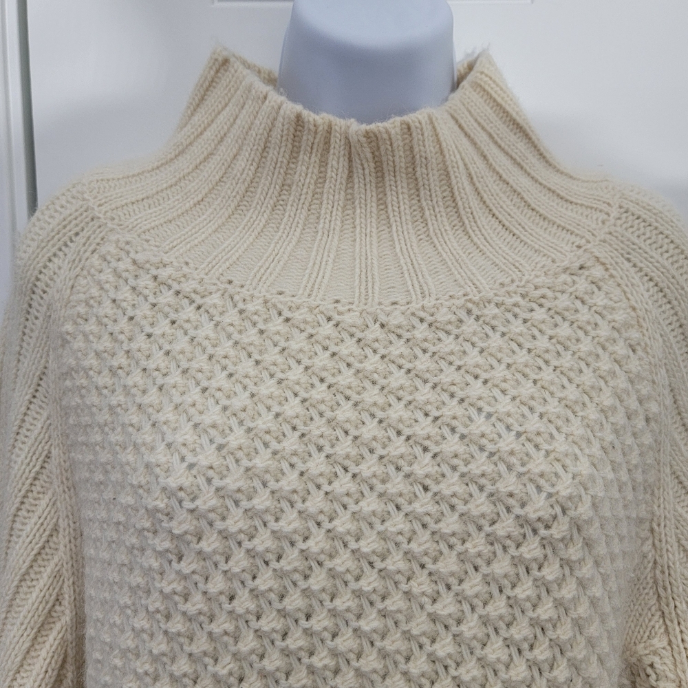 Banana Republic Wool Alpaca Blend Ivory Mock Neck Cable Knit Sweater Size XL - Picture 3 of 9